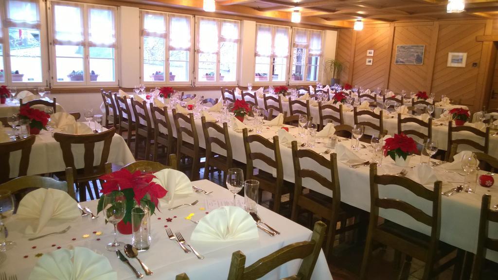 Gasthaus Zum Ochsen Neuhaus Eksteriør bilde