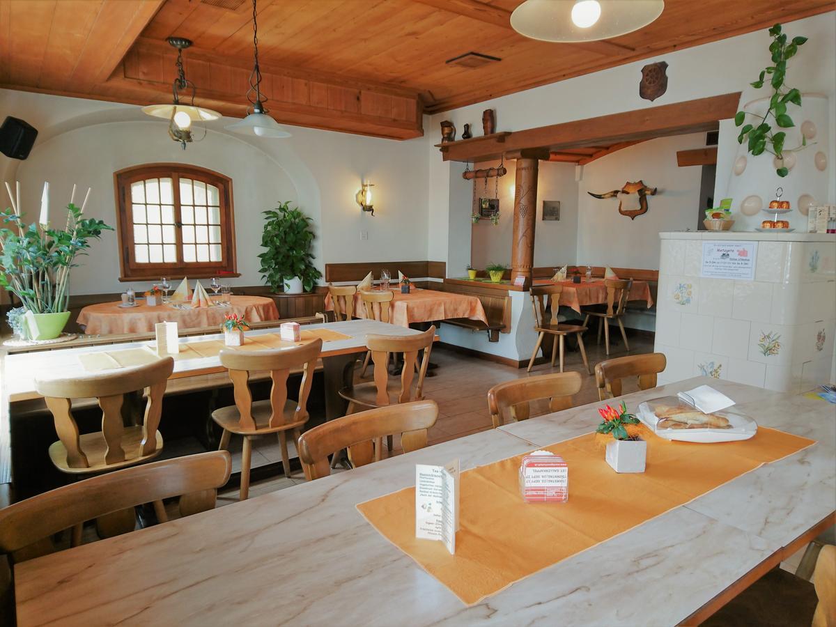 Gasthaus Zum Ochsen Neuhaus Eksteriør bilde